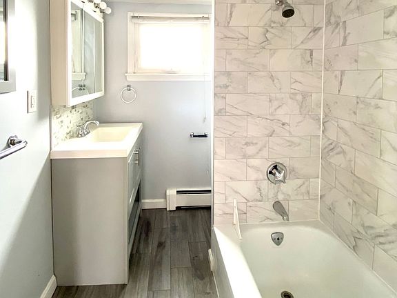 3rd image of 145-147 Princeton St #147-3