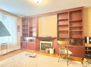 100 Delhi St #1, Guelph, ON N1E4J8