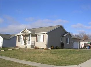 502 Roosevelt St, Lisbon, IA 52253