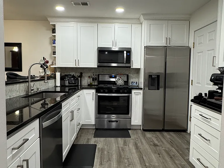 149 Picadilly Pl — Photo 5