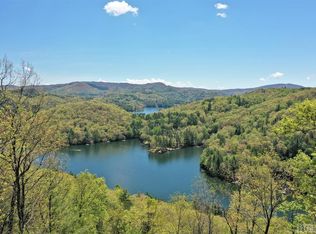 23 Greycliff Mountain Dr, Cullowhee, NC 28723