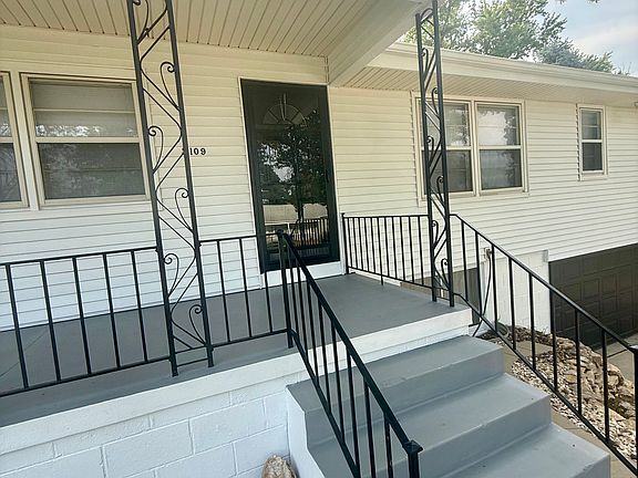 2nd image of 5109 S 83rd St