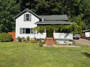 6241 Skunk Hollow Rd, Florence, OR 97439