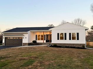 106 Palmer Rd, Pennington, NJ 08534