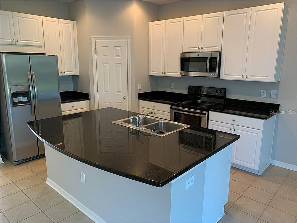 2nd image of 8432 Painted Turtle Way