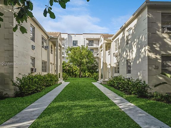 3rd image of 23 Phoenetia Ave APT 4
