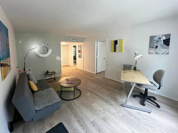 2020 Continental Ave APT 205, Tallahassee, FL 32304