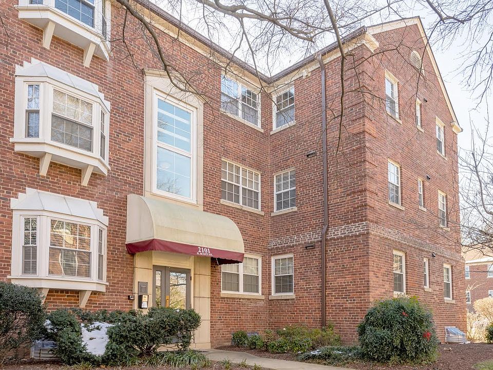 1st image of 2101 N Scott St APT 94
