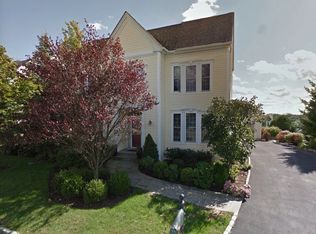 37 High Point Cir, Port Chester, NY 10573