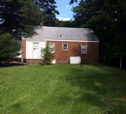 3rd image of 2844 W Park Dr