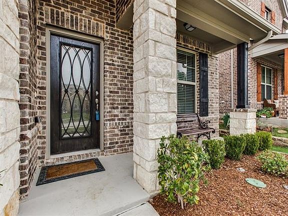 2nd image of 2721 Calmwood Dr