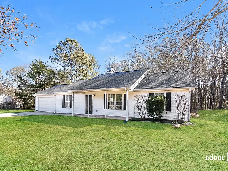 3012 Ryan Rd — Photo 2