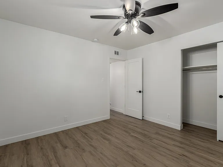 4120 N 45th Pl — Photo 12