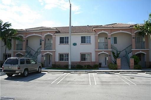 1st image of 1270 SE 27th St Unit 103