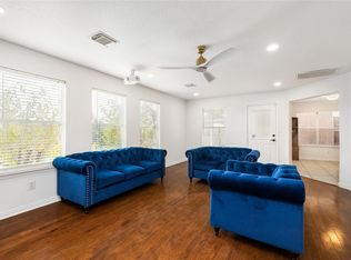 2042 Mickle Creek Dr #2042, Houston, TX 77049