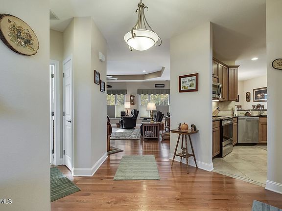 4th image of 509 Keota Pl