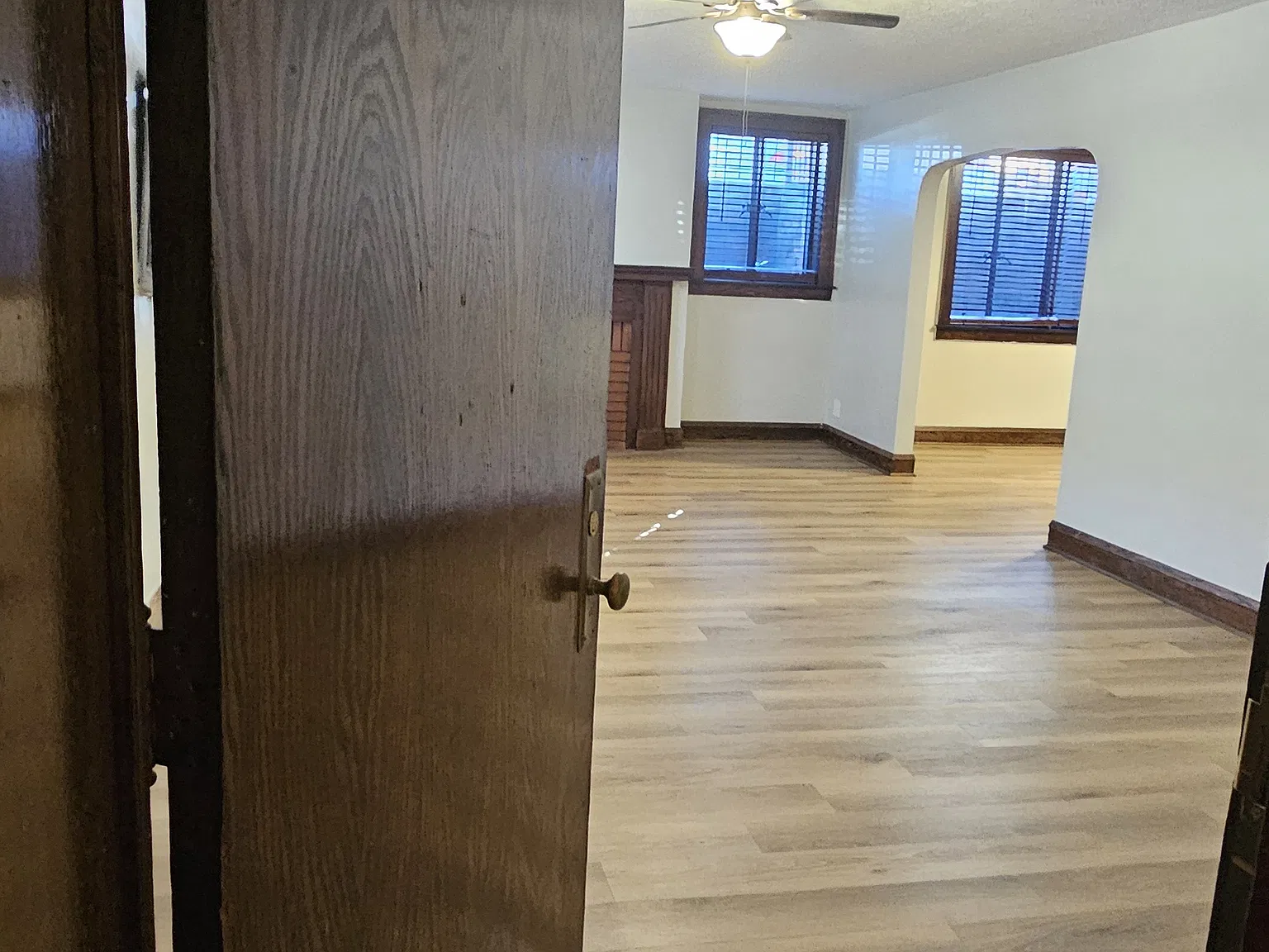 2 bed, 1500 sqft, $1,500 — Photo 3