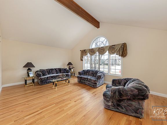 5th image of 9361 Keswick Dr