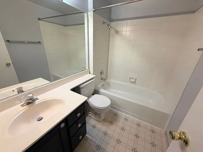 2875 Idlewild Dr #39 — Photo 32