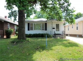 2068 N 5th St, Springfield, IL 62702