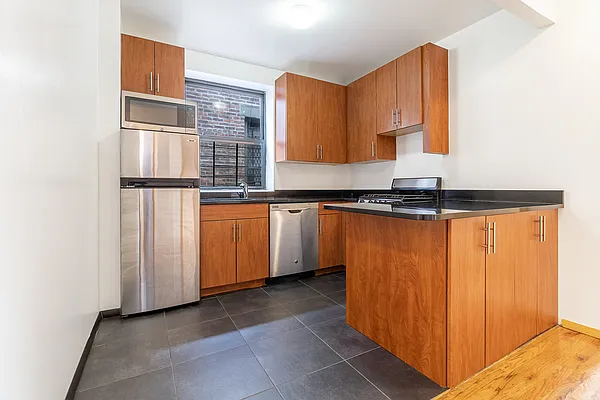 Rented by Corcoran | media 1