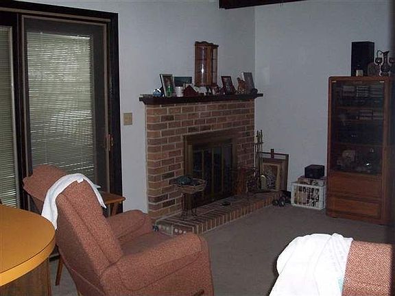 4th image of 5064 S 106th Ave