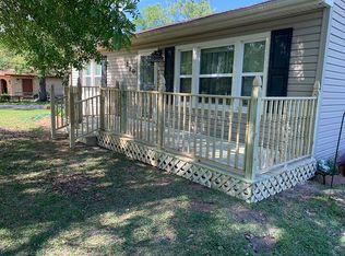 280 Cedar Ln, Vidor, TX 77662