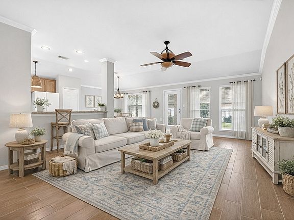 4th image of 10100 Serene Ct
