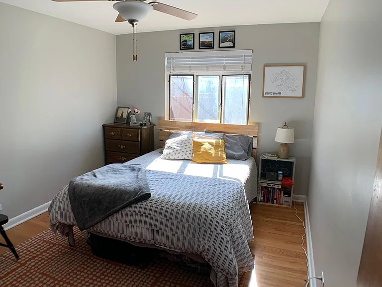 727 Clermont St — Photo 12