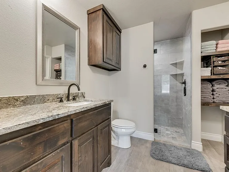 2601 Houston Ct — Photo 22