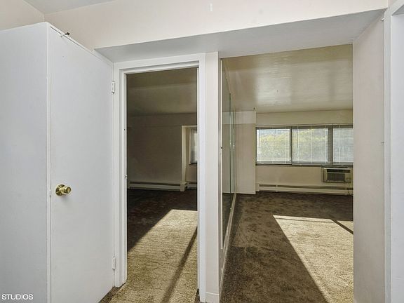 3rd image of 7337 S South Shore Dr APT 512