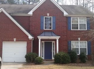 1907 Oakwood Grove Dr, Snellville, GA 30078