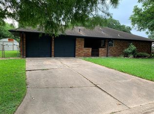 8130 Garden Parks Dr, Houston, TX 77075