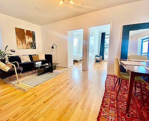 2nd image of 139 Chrystie St APT 4R