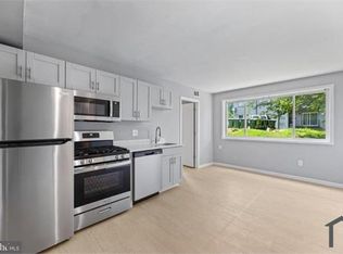 1953 19th Pl SE #1023, Washington, DC 20020