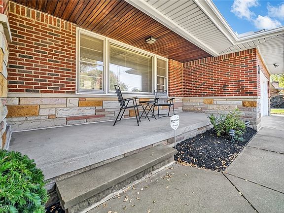 4th image of 645 Strumbly Dr