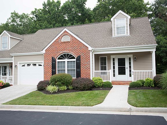 2nd image of 94 Underwood Ln
