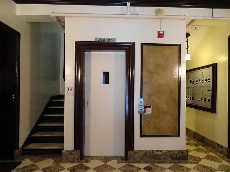 3rd image of 355 State Street #4ER