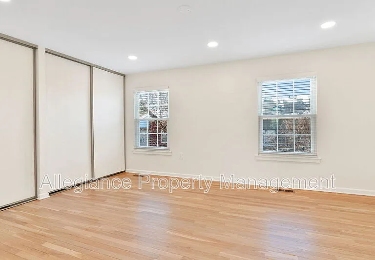 6630 Medinah Ln — Photo 20