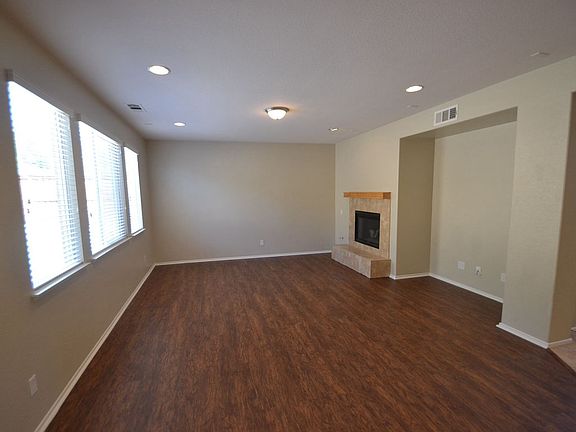 3rd image of 29240 Gandolf Ct