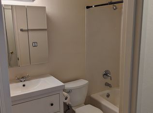 3237 14th Ave W APT 104, Seattle, WA 98119