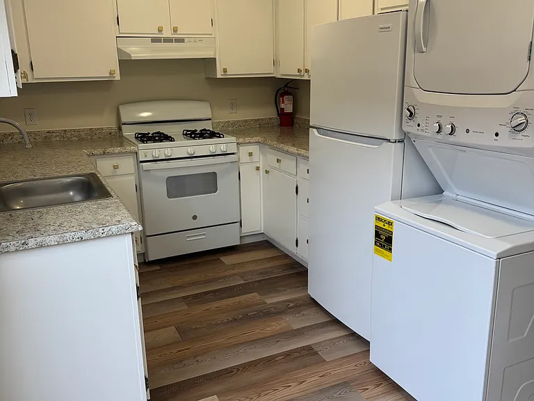 3501 Fort Ave #2 — Photo 19