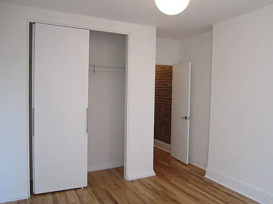 Rented by Bohemia Realty Group | media 14