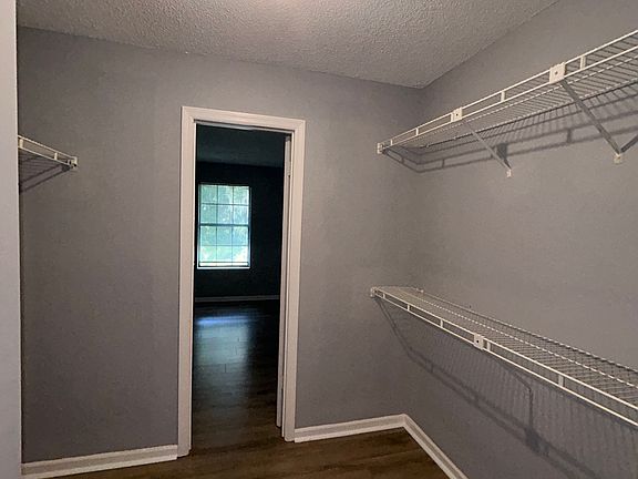 5th image of 30 Mathews Dr #304