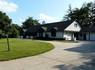12221 E Mar Bec Trl, Independence, MO 64052