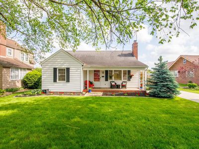 214 E Main St, Ashville, OH, 43103