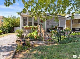 733 N Walnut St, Springfield, IL 62702
