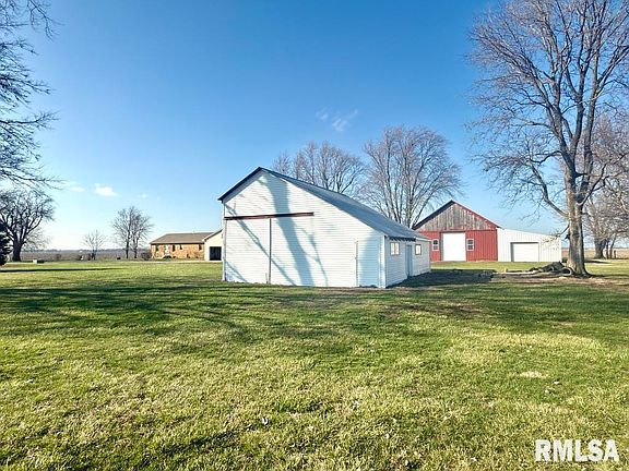 3rd image of 5158 Lovejoy Rd