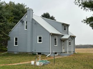 14879 Rick Rd, Morrison, IL 61270