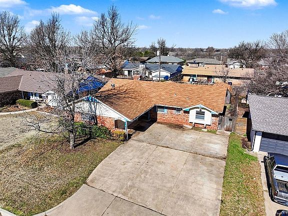 3rd image of 5725 Lawson Ln